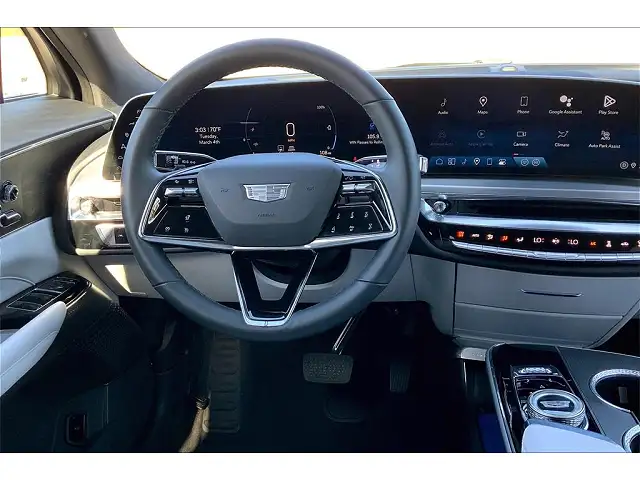 
								Cadillac LYRIQ Sport 1 full									