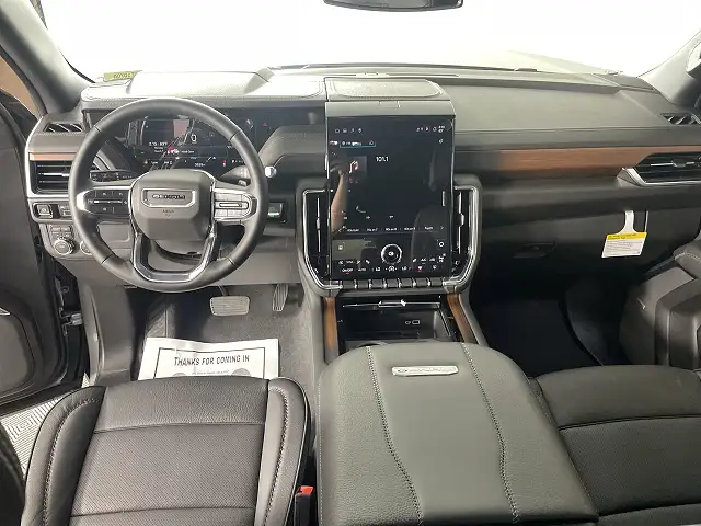 
								GMC Yukon Denali full									