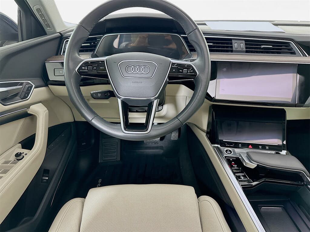 
								Audi e-tron Prestige S Line Quattro Sportback AWD full									