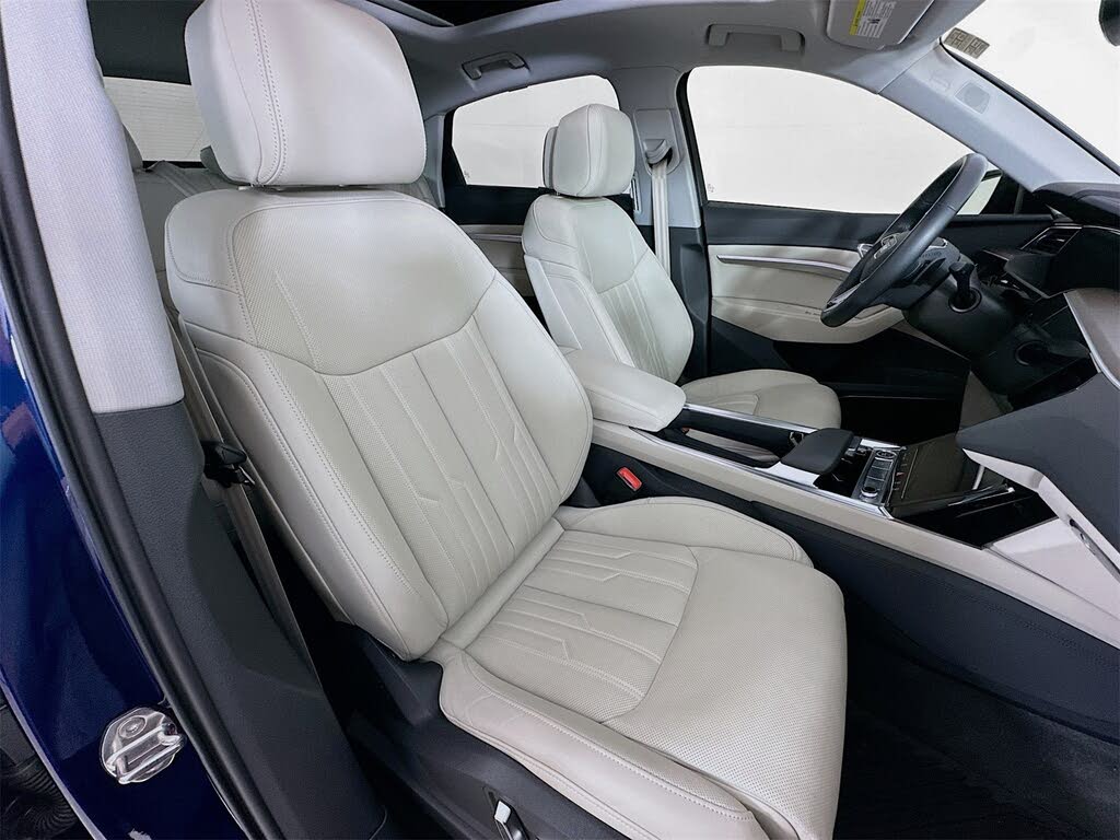 
								Audi e-tron Prestige S Line Quattro Sportback AWD full									