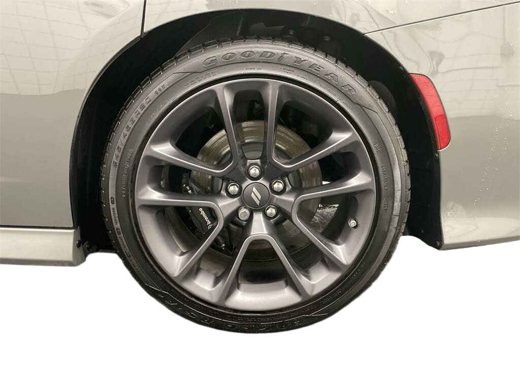 
								Dodge Charger Scat Pack RWD full									