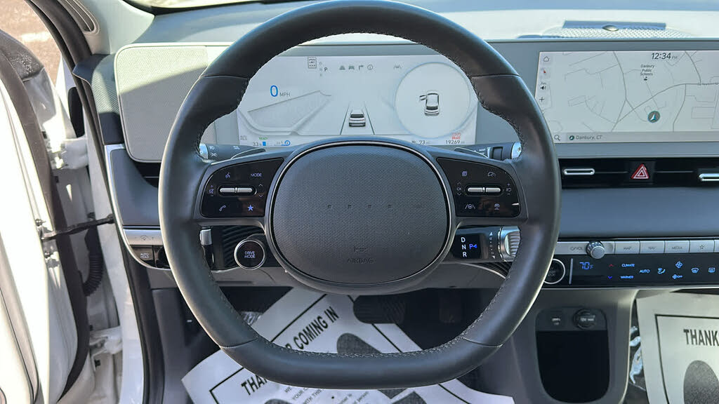 
								Hyundai Ioniq 5 SEL AWD full									