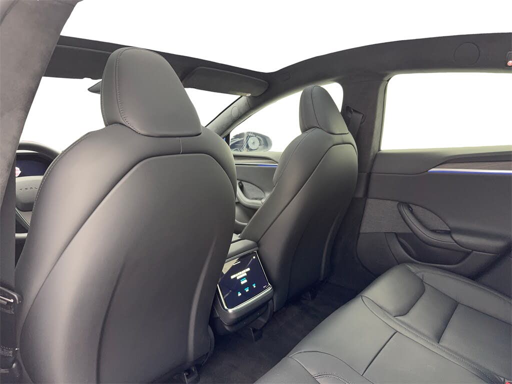 
								Tesla Model S AWD full									