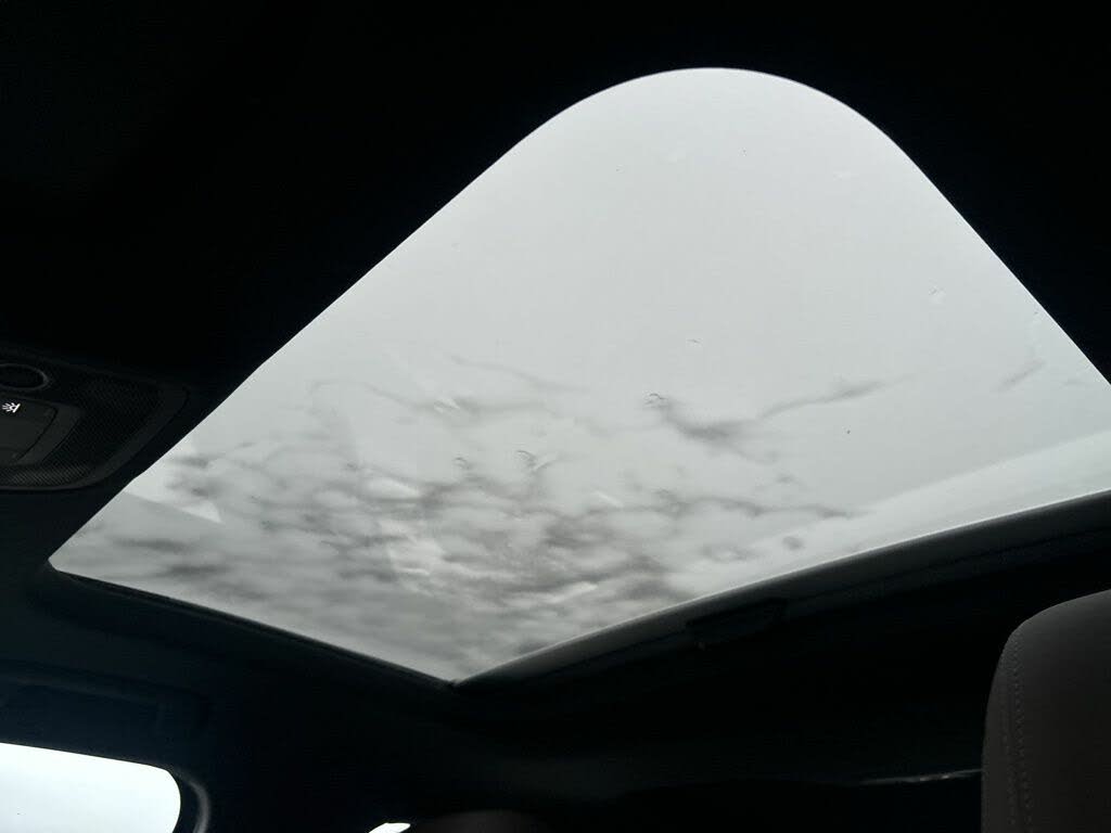 
								Audi A3 40 TFSI Premium FWD full									