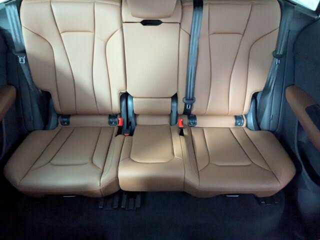 
								Audi Q8 quattro Premium 55 TFSI AWD full									