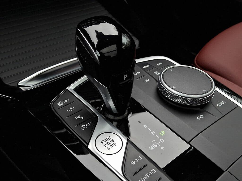 
								BMW X3 xDrive30i AWD full									