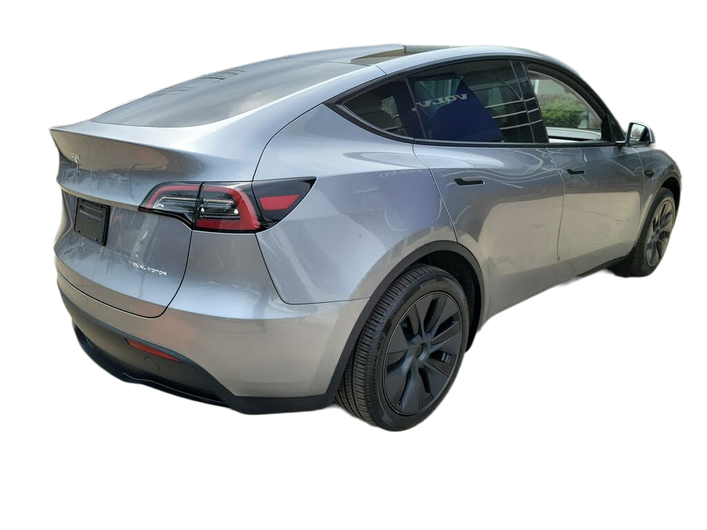
								Tesla Model Y Long Range AWD full									