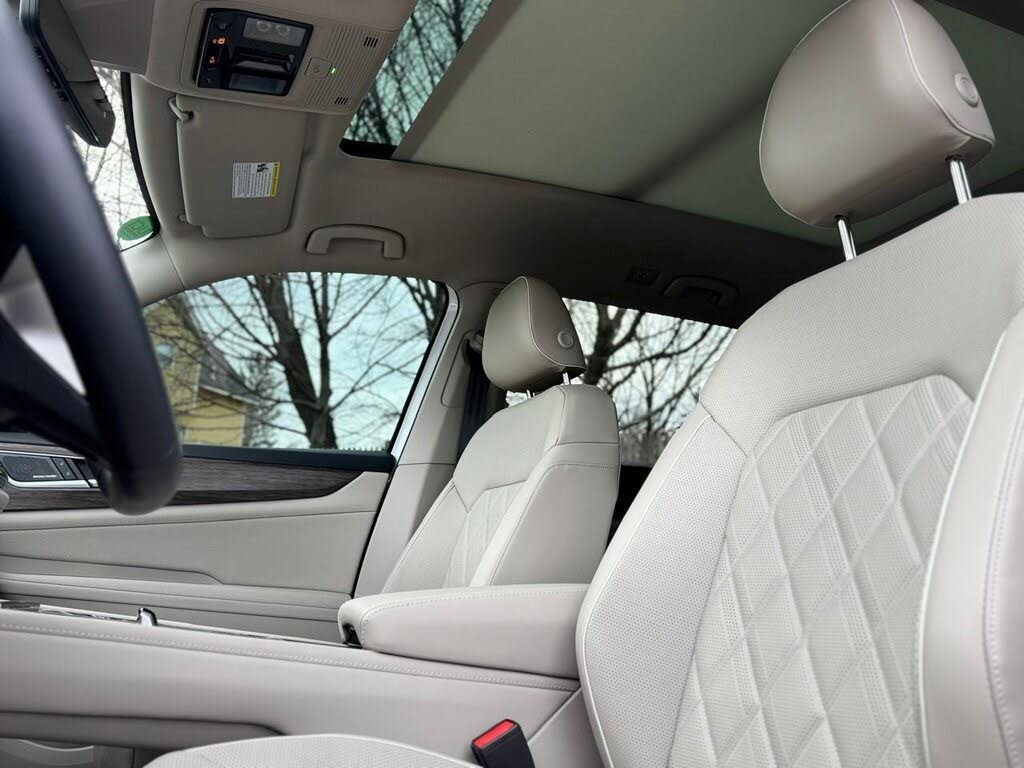 
								Volkswagen Atlas SEL Premium R-Line 4Motion AWD full									