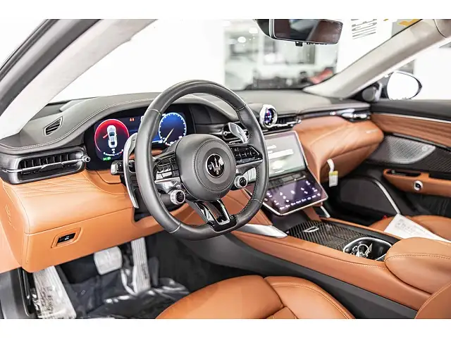 
								Maserati GranTurismo Modena full									