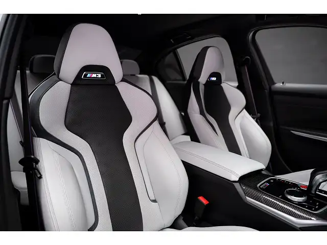 
								BMW M3 Competition full									