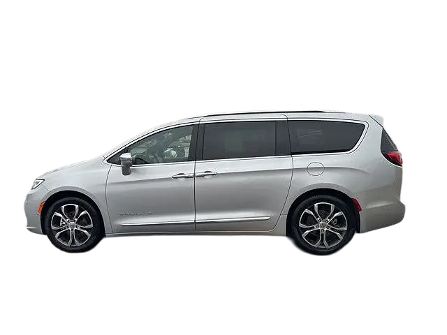 
								Chrysler Pacifica Pinnacle full									