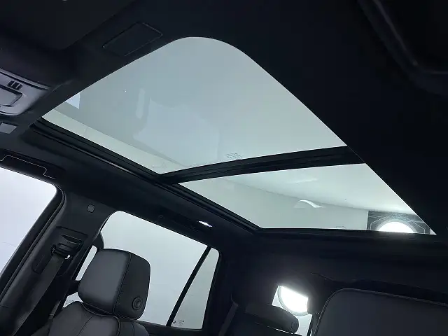 
								Chevrolet Tahoe RST full									