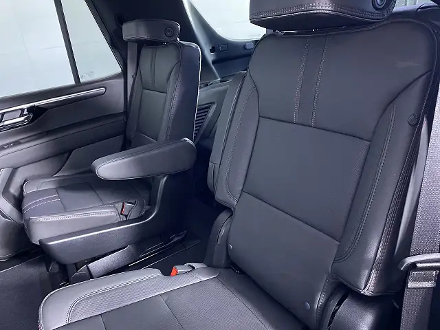 
								Chevrolet Tahoe RST full									