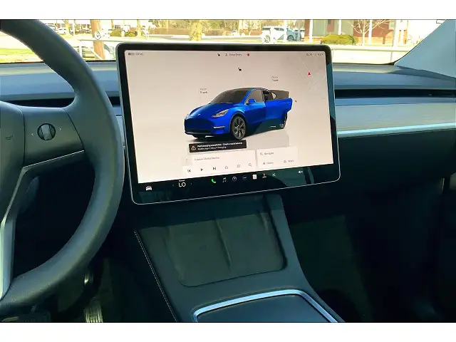 
								Tesla Model Y Long Range full									