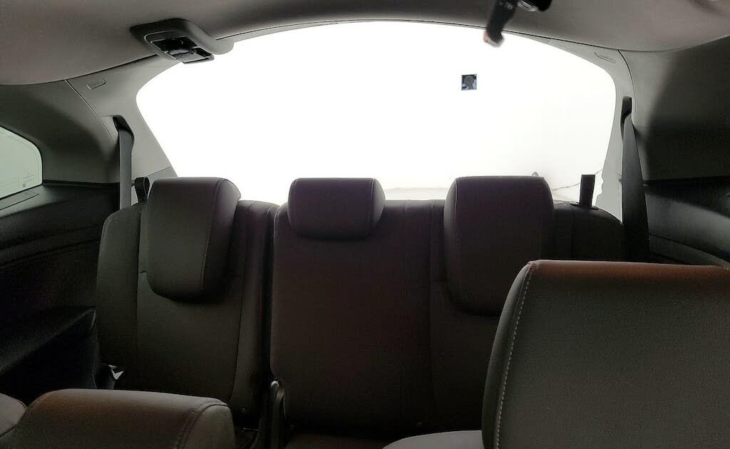 
								Honda Odyssey EX-L FWD full									