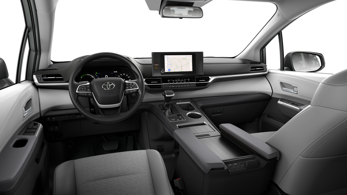 
								Toyota Sienna LE full									