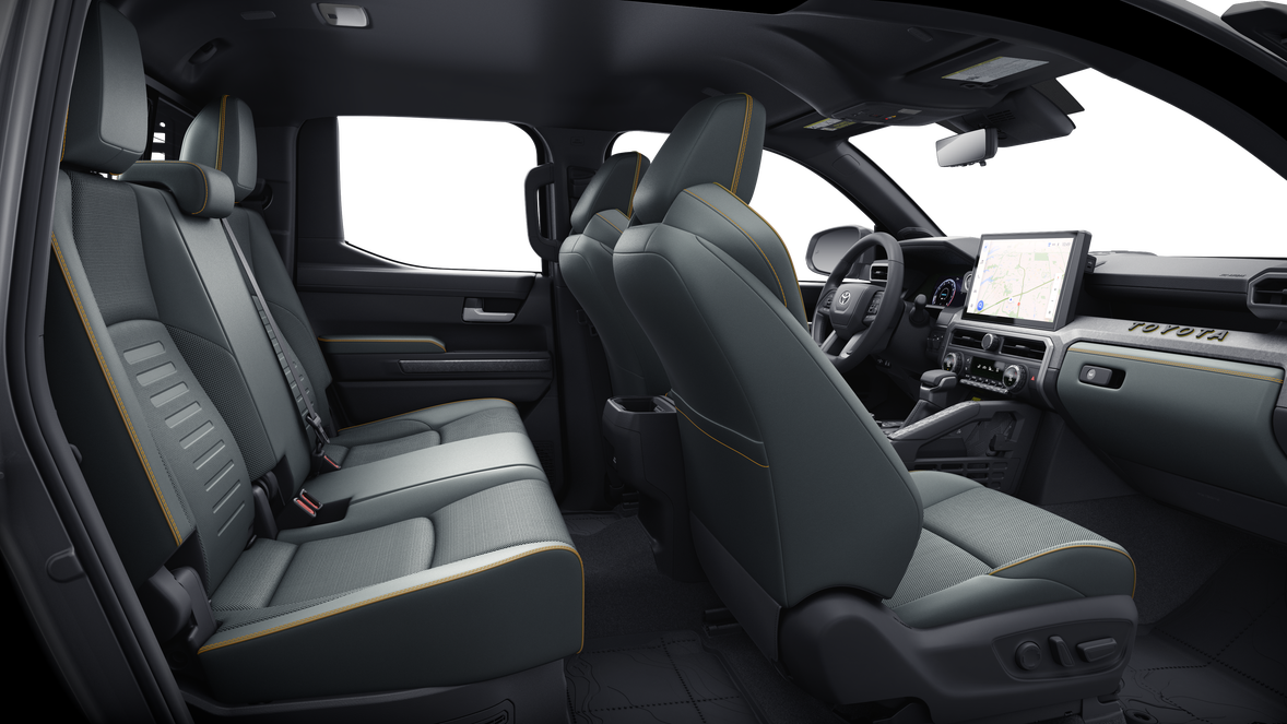 
								Toyota Tacoma Trailhunter full									