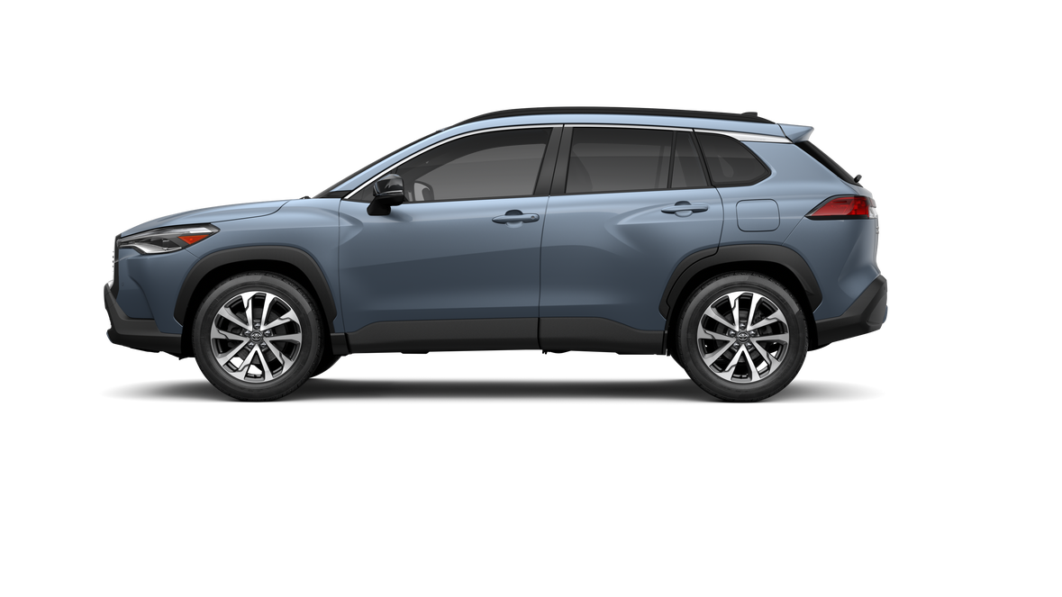 
								Toyota Corolla Cross XLE full									