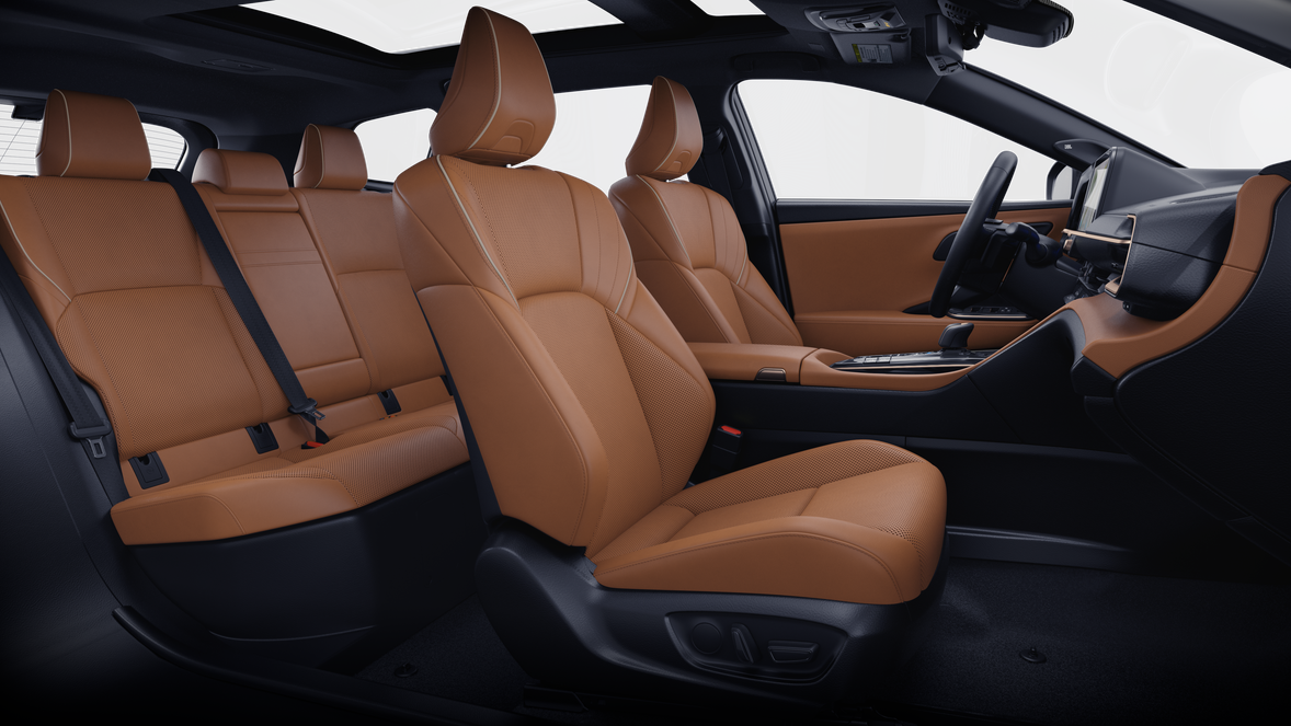 
								Toyota Crown Signia Limited full									