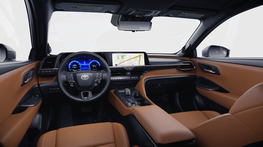 
								Toyota Crown Signia Limited full									