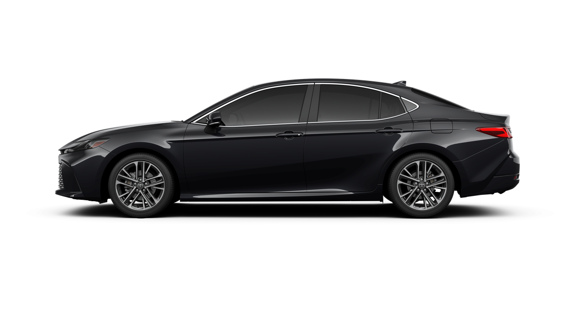 
								Toyota Camry XLE AWD full									