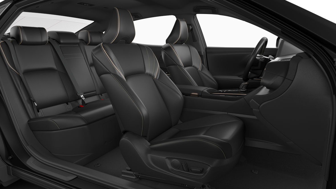 
								Toyota Crown XLE full									