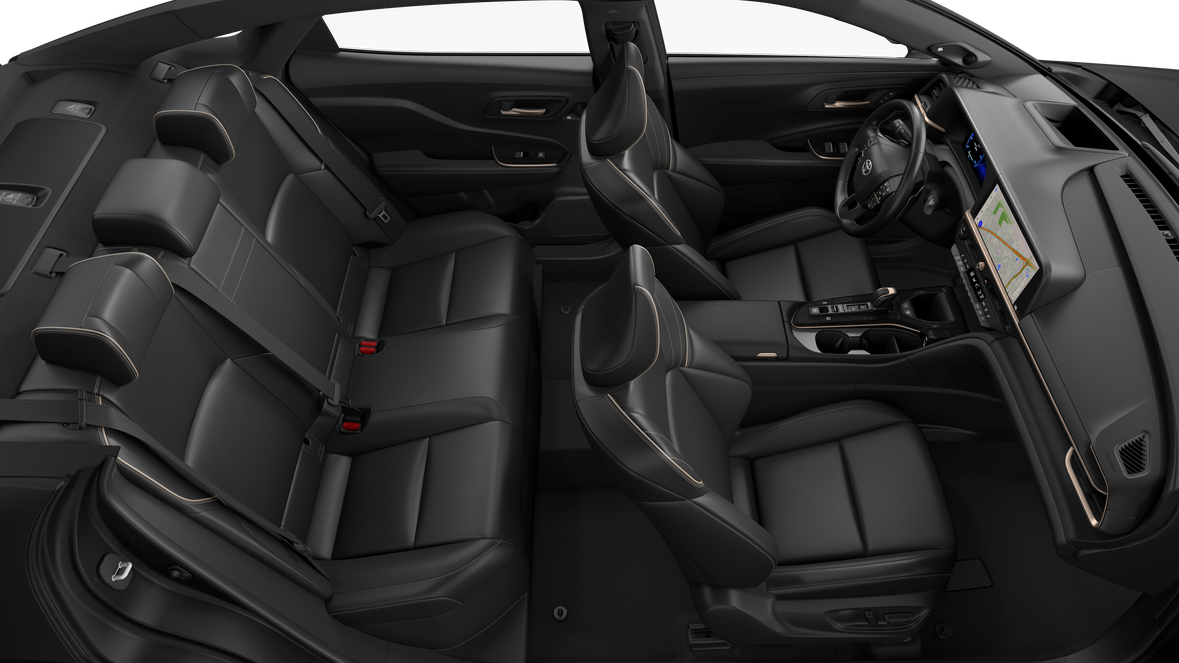 
								Toyota Crown Platinum full									