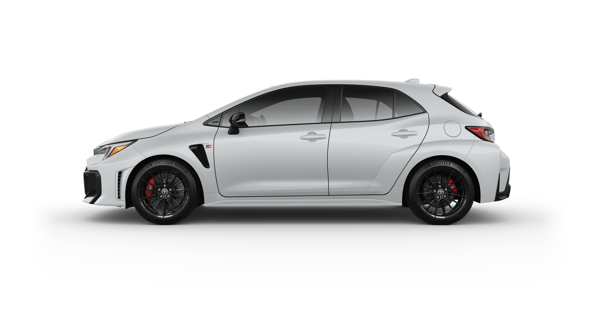 
								Toyota GR Corolla Core full									