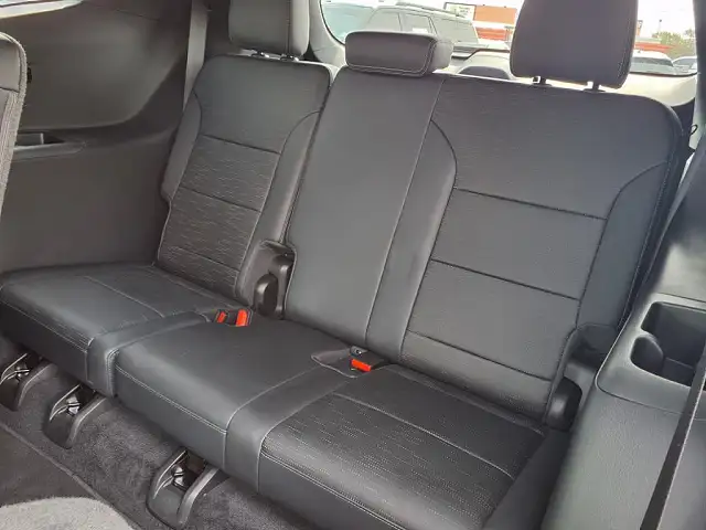 
								Buick Enclave Sport Touring full									