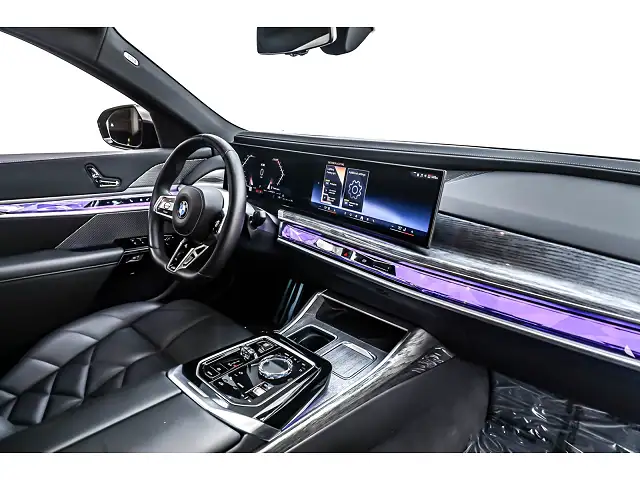 
								BMW 7 Series 740i full									