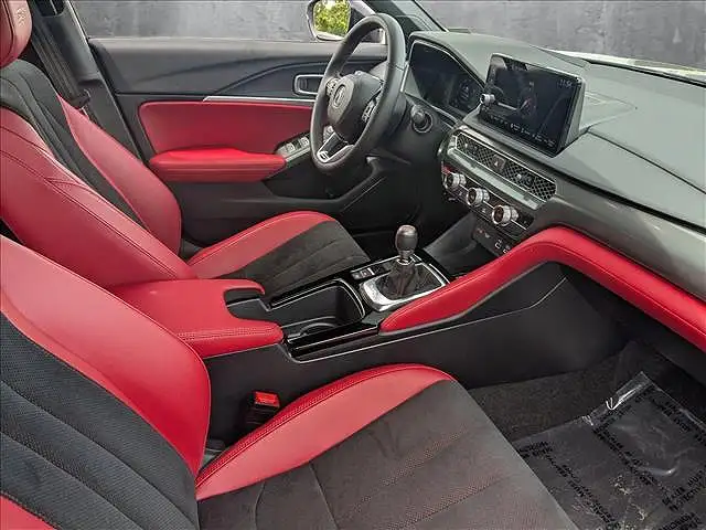 
								Acura Integra Type S full									