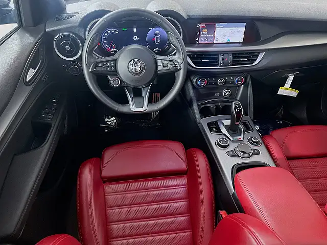 
								Alfa Romeo Stelvio Ti Veloce full									