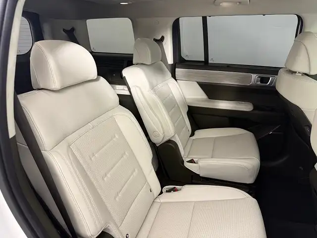 
								Hyundai Santa Fe Calligraphy full									