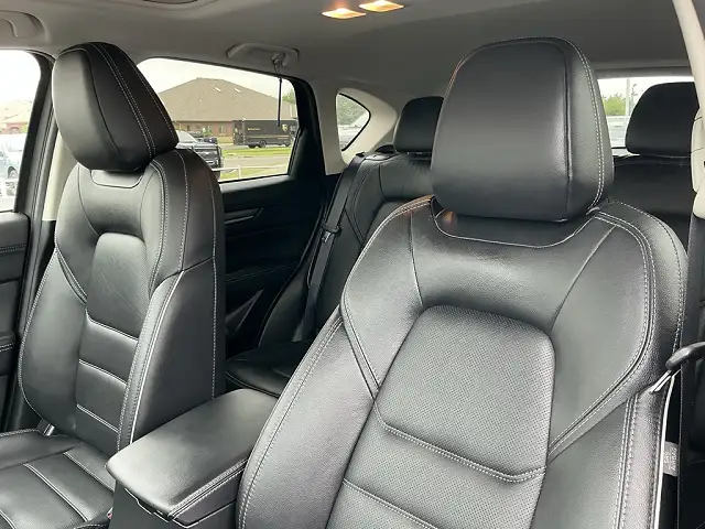 
								Mazda CX-5 S Premium full									