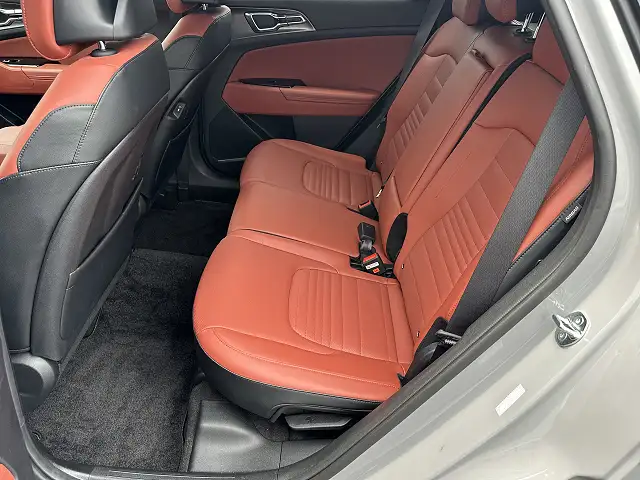 
								Kia Sportage SX full									