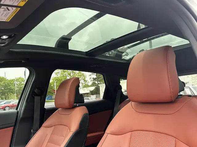 
								Kia Sportage SX full									