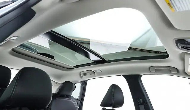 
								Infiniti QX50 Luxe full									