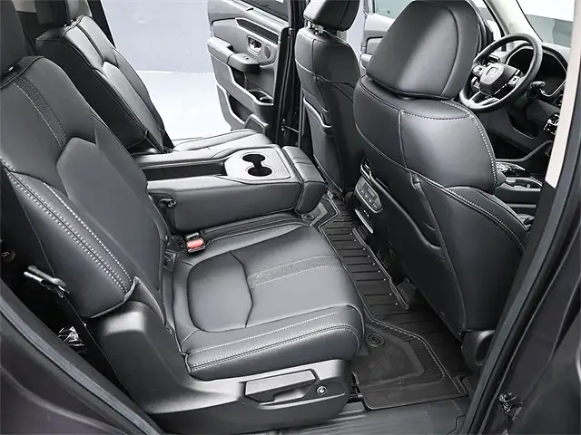 
								Honda Pilot EXL full									