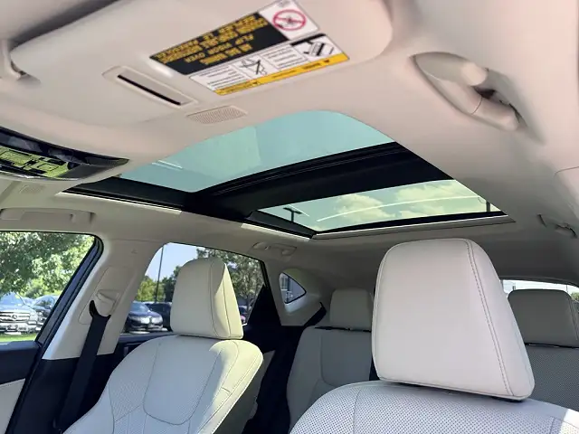 
								Lexus NX 350h Luxury full									